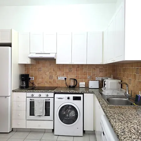 H&o Briny Breeze * Paphos