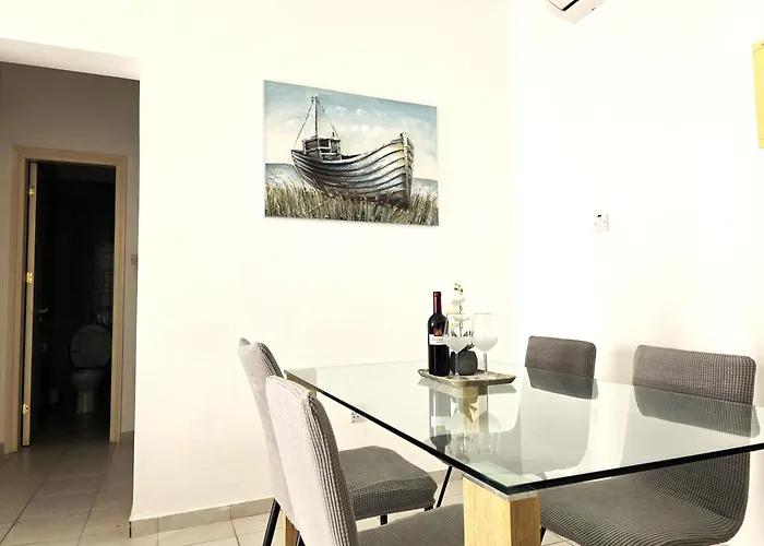 H&o Briny Breeze Paphos